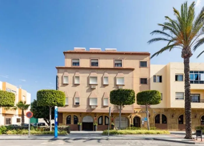 Hostal La Costa