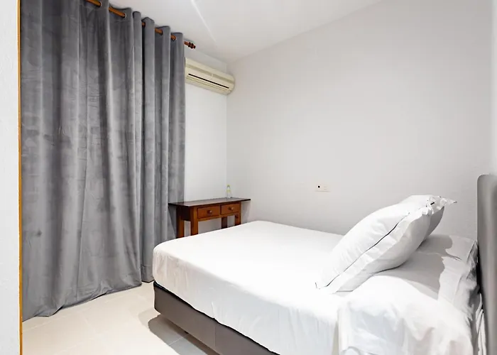 Hostal La Costa